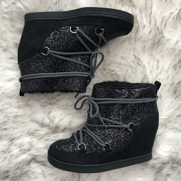 Juicy Couture Lace Up Wedge Sport Ankle Boots - Picture 2 of 14